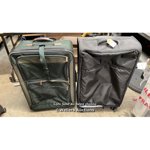 7075 - X2 PRE-OWNED LUGGAGE INCL. IT LUGGAGE / G57