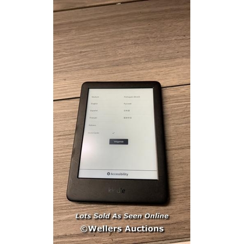 7094 - AMAZON KINDLE - 10TH GEN (2019) / J9G29R / RESTORED TO FACTORY DEFAULTS / G11