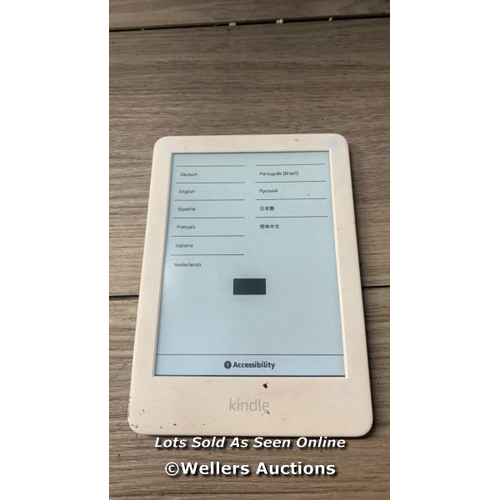 7097 - AMAZON KINDLE - 10TH GEN (2019) / J9G29R / RESTORED TO FACTORY DEFAULTS / G11