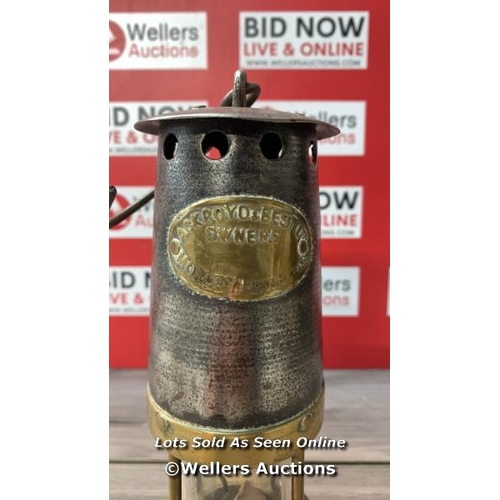 8383 - T VINTAGE JOHN DAVIS & SON DERBY LTD PAT 230618/24 MINERS LAMP - NOT TESTED / G65