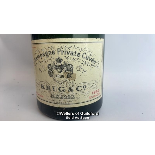 77 - Seven bottles of 1952 Krug & Co Reims Champagne Private Cuvee, Extra Sec, 3.042.212, With original p... 