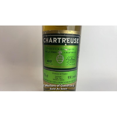 81 - Chartreuse Liquer, 70cl, 55% vol / Please see images for fill level and general condition. Please be... 