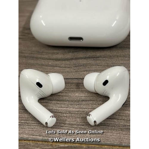 8020 - APPLE AIRPODS PRO WITH MAGSAFE CHARGING CASE / POWERS UP / CONNECTS TO BT / PLAYS MUSIC / ONLY AUDIB... 