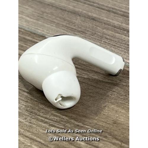 8020 - APPLE AIRPODS PRO WITH MAGSAFE CHARGING CASE / POWERS UP / CONNECTS TO BT / PLAYS MUSIC / ONLY AUDIB... 