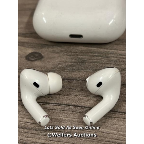 8023 - APPLE AIRPODS PRO / WITH CHARGING POD / MWP22ZM/A  / POWERS UP / CONNECTS TO BT / PLAYS MUSIC / NEED... 