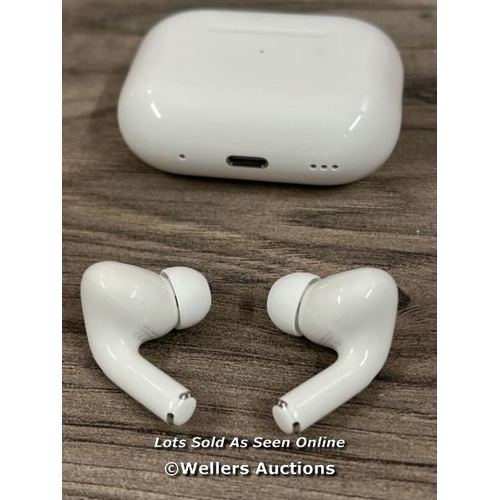 8024 - APPLE AIRPODS PRO (2ND GEN) / MQD83ZM/A / MAGSAFE CHARGING CASE WITH LANYARD LOOP / POWERS UP / CONN... 