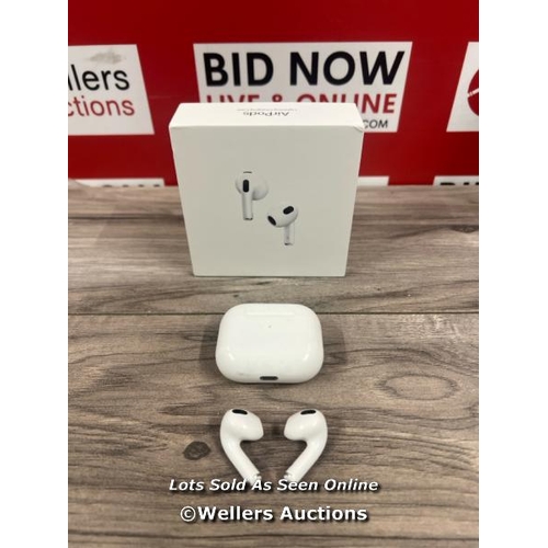 8039 - APPLE AIRPODS (3RD GEN) WITH LIGHTNING CHARGING CASE, MPNY3ZM/A / POWER UP / CONNECT TO BT / PLAY MU... 