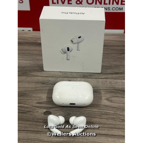 8042 - APPLE AIRPODS PRO (2ND GEN) / MQD83ZM/A / MAGSAFE CHARGING CASE WITH LANYARD LOOP / POWER UP / CONNE... 