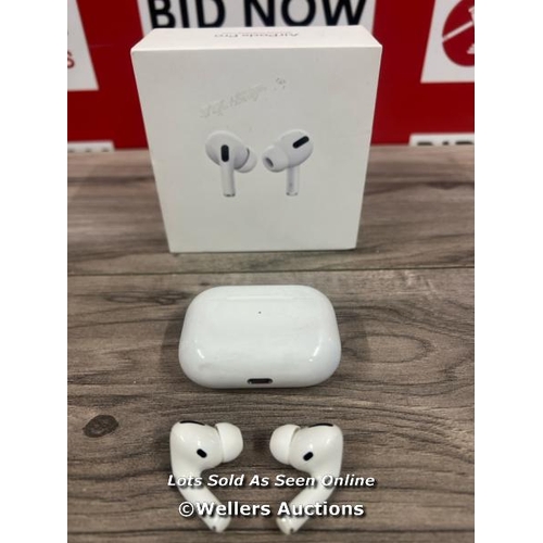 8067 - APPLE AIRPODS PRO / WITH CHARGING POD / MWP22ZM/A  / POWERS UP / CONNECTS TO BT / PLAYS MUSIC / RIGH... 