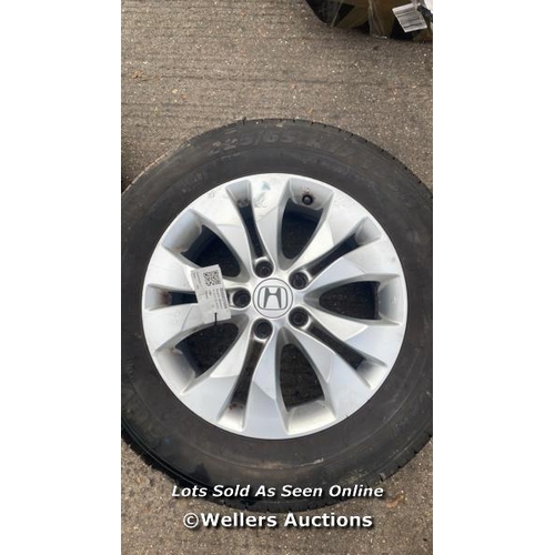 8205 - 2X 2X HONDA CRV ALLOY WHEEL & TYRE MK4 17'' INCH 225/65R17 17X6 1/2 2012-2015* / Y