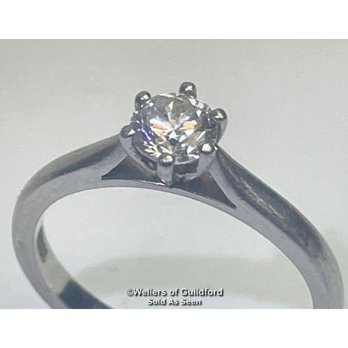 361 - Solitare diamond ring set in platinum. Diamond weight 0.41ct, diamond colour G, clarity SI1, ring si... 