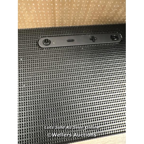 8085 - SAMSUNG Q800B SOUNDBAR & SUBWOOFER / BOTH PARTS POWER UP, CONNECT TO BT & PLAY MUSIC, SIGNS OF USE /... 