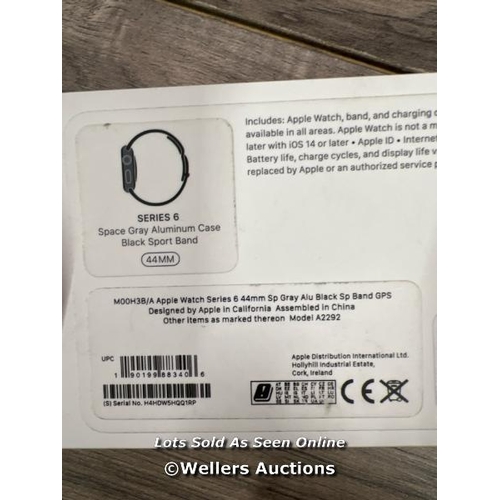 8089 - APPLE WATCH / SERIES 6 (GPS) / SPACE GREY / 44MM / WITH BLACK SPORT BAND STRAP / A2292 / POWERS UP /... 