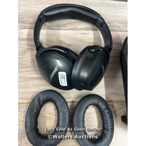 8144 - BOSE QUIETCOMFORT 45 HEADPHONES NA / SIGNS OF USE, UNTESTED, DAMAGED