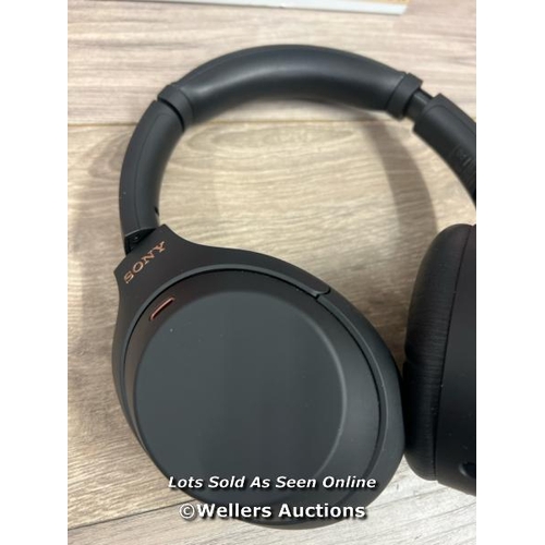 8156 - SONY WH-1000XM4 NOISE CANCELLING WIRELESS BLUETOOTH NFC HIGH RESOLUTION AUDIO OVER EAR HEADPHONES / ... 