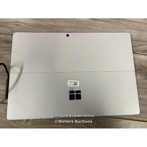 8178 - MICROSOFT SURFACE PRO / FJY-00002 / INTEL CORE I5-7300U / 8GB / 256GB / WIN 10 / INTEL HD GRAPHICS 6... 