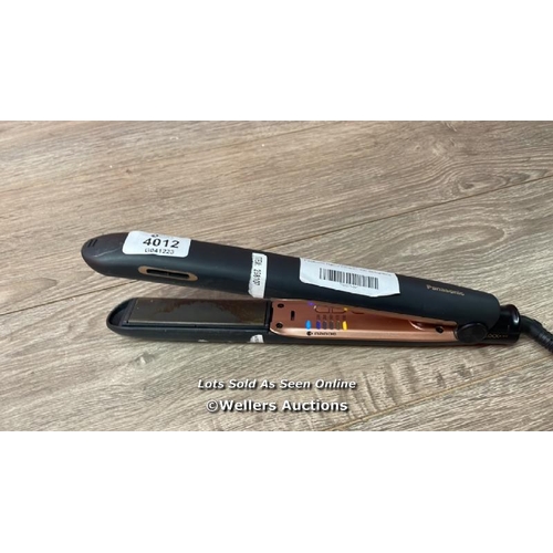 4012 - PANASONIC NANOE CERAMIC HAIR STRAIGHTENER EH-HS99 / POWERS UP, SIGNS OF USE / A22