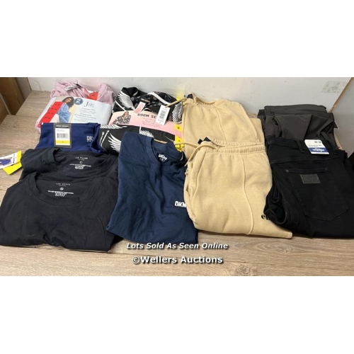 4394 - LARGE QTY OF MIXED CLOTHING INCL. CALLAWAY, TED BAKER AND CALVIN KLEIN / MIXED SIZES