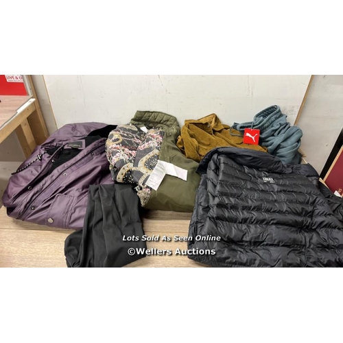 4400 - SELECTION OF AS FOUND CLOTHING INCL. WEATHERPROOF, PUMA AND JACHS / MIXED SIZES