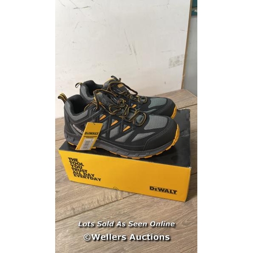 4409 - GENTS NEW DEWALT MONROE TRAINERS / STEEL TOE CAP / UK 9