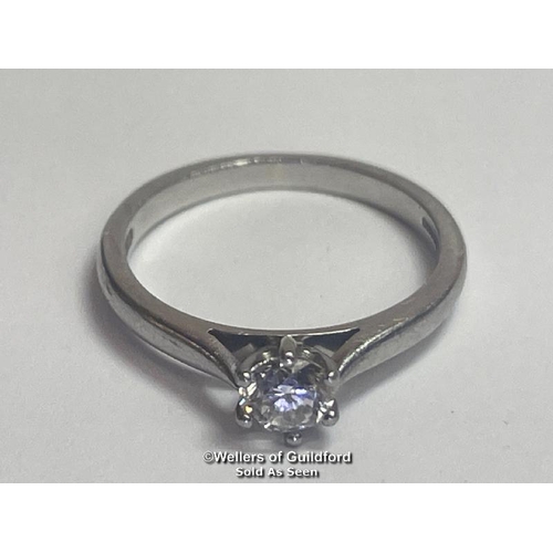 361 - Solitare diamond ring set in platinum. Diamond weight 0.41ct, diamond colour G, clarity SI1, ring si... 