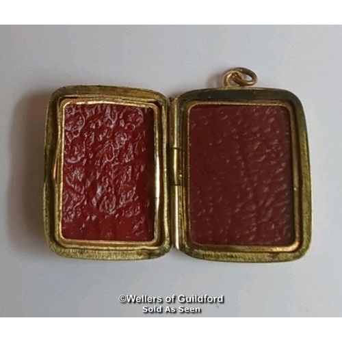 375 - Two locket pendants: one 9ct gold oval locket with engraved front, hallmarked on bail, dimensions 4c... 