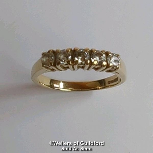 376 - Five stone cubic zirconia ring in hallmarked 9ct gold. Diameter of stones 3.2mm. Ring size R1/2. Gro... 