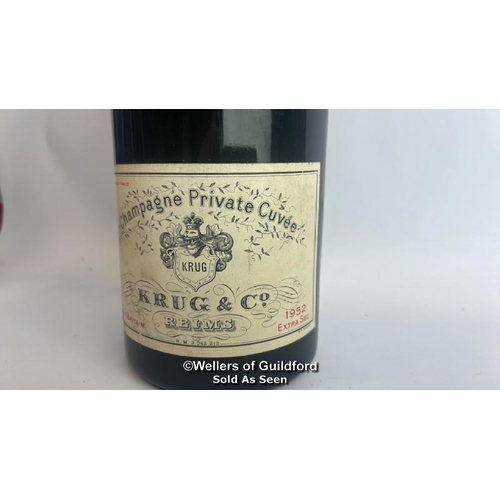 77 - Seven bottles of 1952 Krug & Co Reims Champagne Private Cuvee, Extra Sec, 3.042.212, With original p... 