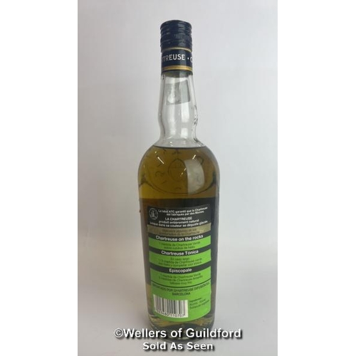 81 - Chartreuse Liquer, 70cl, 55% vol / Please see images for fill level and general condition. Please be... 