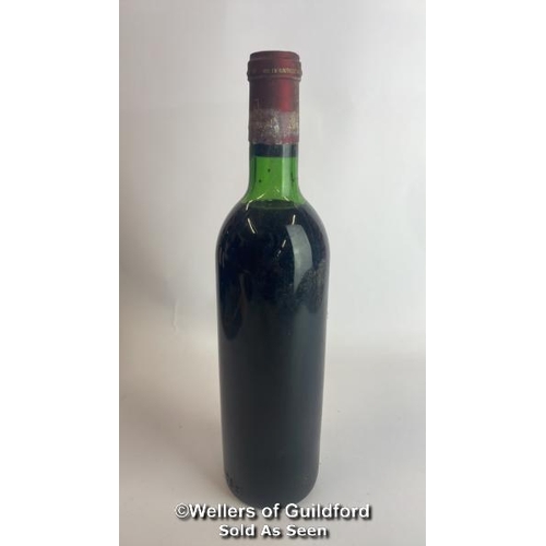 91 - Eight bottles of 1970 Chateau Beychevelle, Mis En Boutille Au Chateau, 75cl, In original wooden crat... 