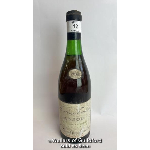 12 - 1959 Moulin Touchais Anjou L.Touchais Proprietaire, 73cl, 12% vol / Please see images for fill level... 