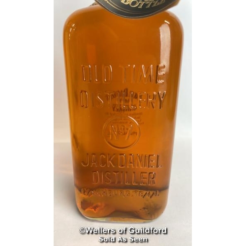 38 - 1895 Jack Daniels Replica Bottle, Old No.7 Brand, Old Time Tennessee Whiskey, 1L, 43% vol / Please s... 