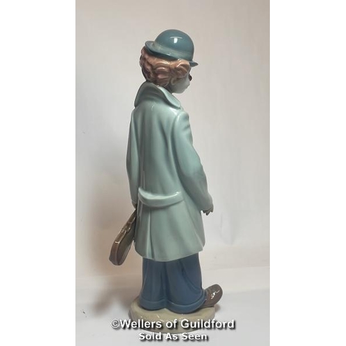 444 - A retired Lladro Figure 