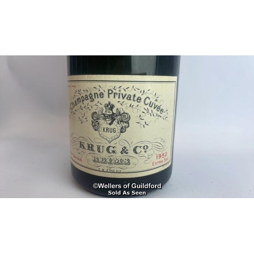 77 - Seven bottles of 1952 Krug & Co Reims Champagne Private Cuvee, Extra Sec, 3.042.212, With original p... 