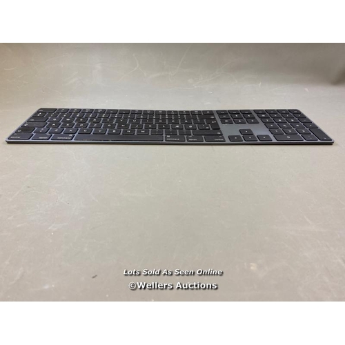 9528 - APPLE KEYBOARD MODEL A1843