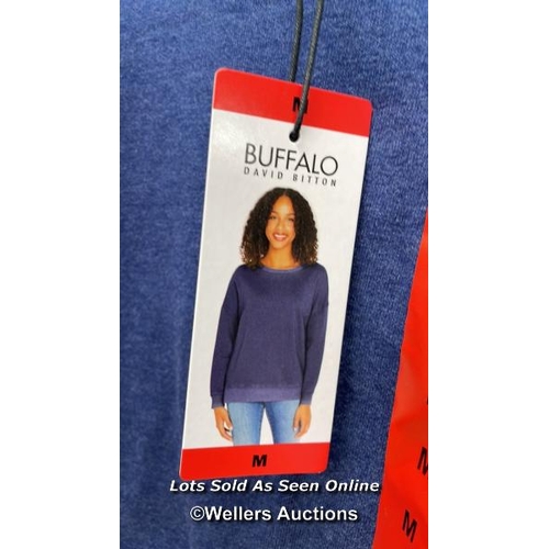 2989 - LADIES NEW BLUE BUFFALO SWEATSHIRT / SIZE M / D15