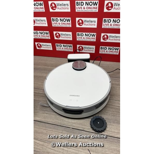 2190 - SAMSUNG JET BOT ROBOT VACUUM CLEANER / BROKEN WHEEL  / POWERS UP / SIGNS OF USE / C14