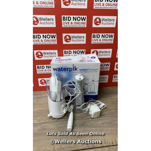 2016 - WATERPIK WATER FLOSSER / POWERS UP / MINIMAL SIGNS OF USE / D18