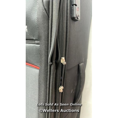 2052 - AMERICAN TOURISTER 3 PC. SOFT SIDE LUGGAGE SET / BIG CASE DAMAGED ZIPPER, SIGNS OF USE, SMALL AND ME... 