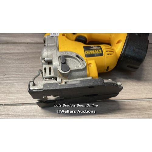 3034 - DEWALT DC330 XRP 18 VOLT CORDLESS JIGSAW  2.6AH BATTERY / H2