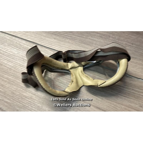 3087 - ORIGINAL HALCYON VINTAGE FLYING GOGGLES MOTORCYCLE BROWN  / H4