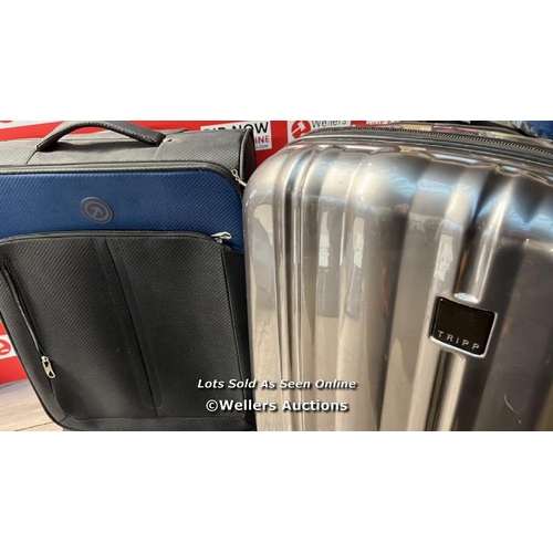 5593 - 2X CABIN CASES INCL. TRIP / H26