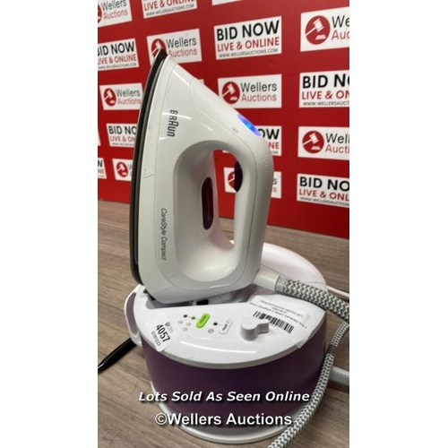 4057 - BRAUN CARESTYLE 2 STEAM GENERATOR IRON IS2044 WITH 2200W, 1.3L WATER TANK & 5 BAR PRESSURE / POWERS ... 