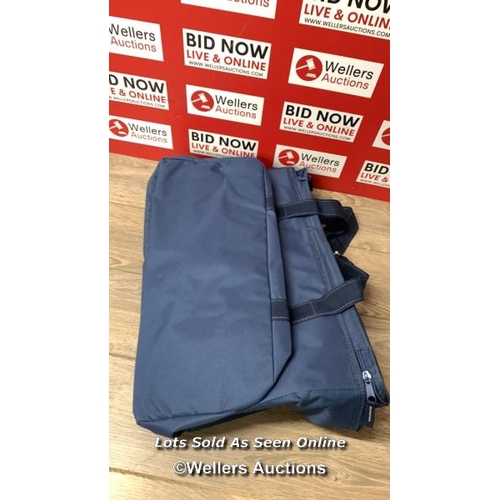 4441 - KEEP COOL NAVY SOFT COOLER BAG, 52L / SIGNS OF USE