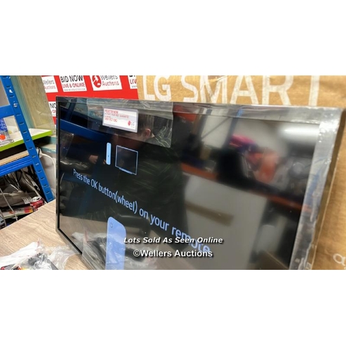 4510 - LG 32 LQ 63 SMART HD 32 INCH TV / NEW OPEN BOX / WITH REMOTE AND STAND