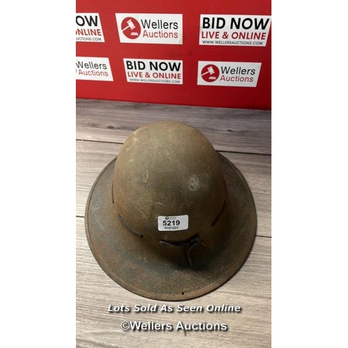 5219 - WW2 ZUCKERMAN FIRE GUARD ARP HELMET WITH FROG