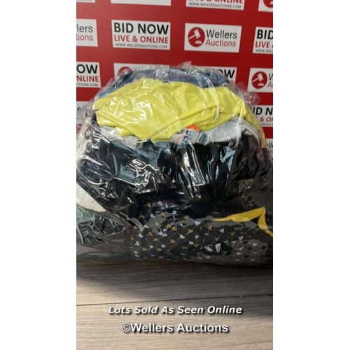 5292 - BAG OF MAINLY SPORTWEAR