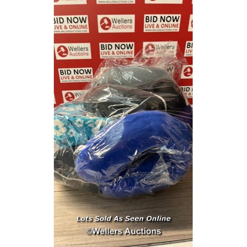 5295 - BAG OF TRAVEL PILLOWS