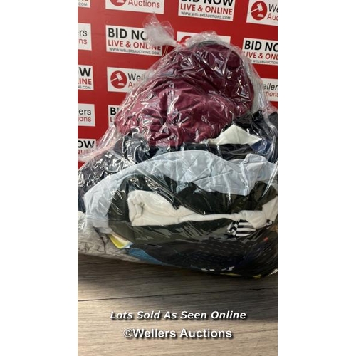 5308 - BAG OF T-SHIRTS