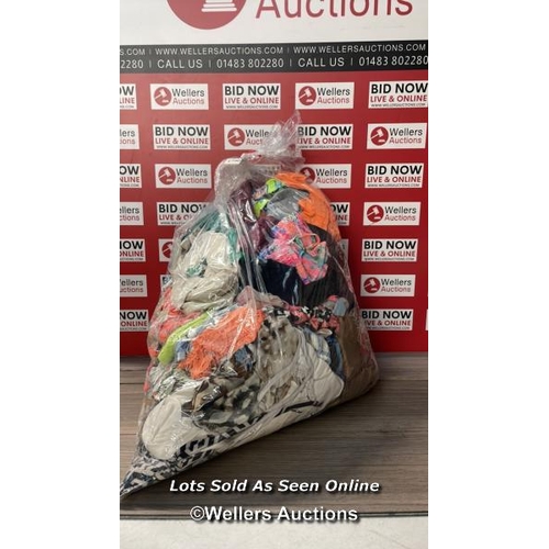 5347 - BAG OF MAINLY LADIES CLOTHING